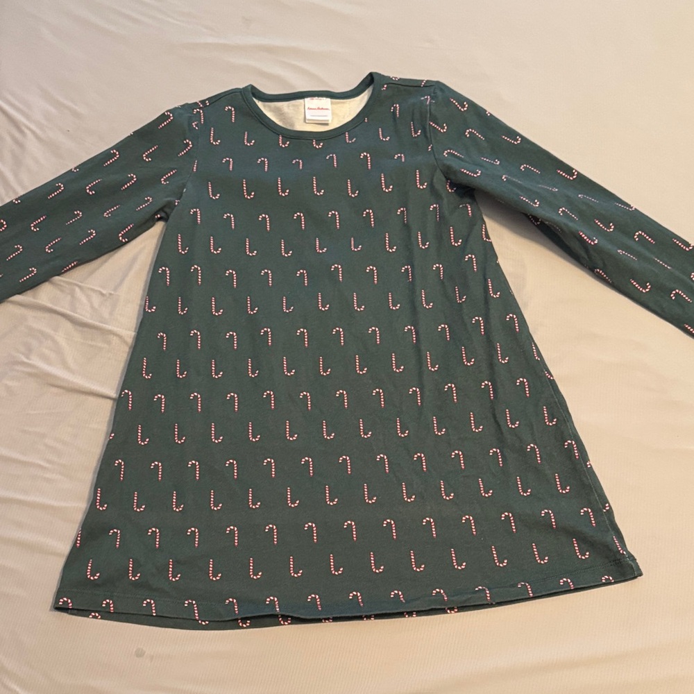 Hanna Andersson green Top with Candy Cane Accents